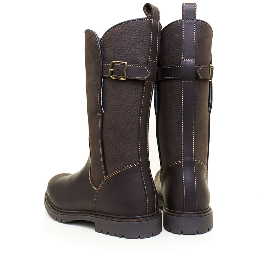 Waterproof brown leather boots