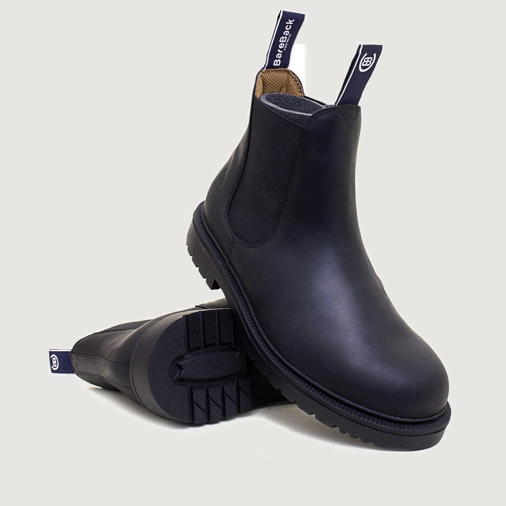 Bareback Detroit steel toe cap work boots in black, showing the cleated safety outsole