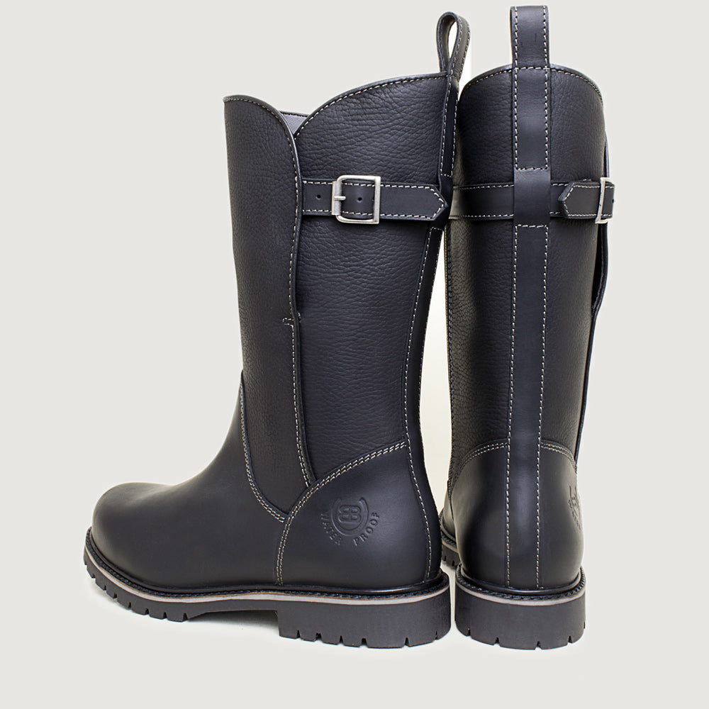 Bareback Quebec zip up waterproof mid calf boots in black, rear view of the pair