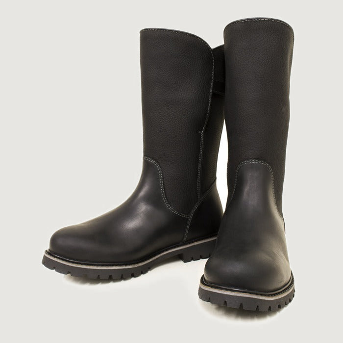 Bareback Quebec waterproof mid calf boots in black, rear three-quarter view of the pair