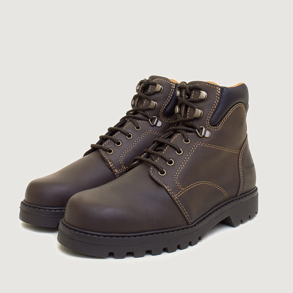 Bareback Buffalo walking boots in brown leather, angled front view of the pair