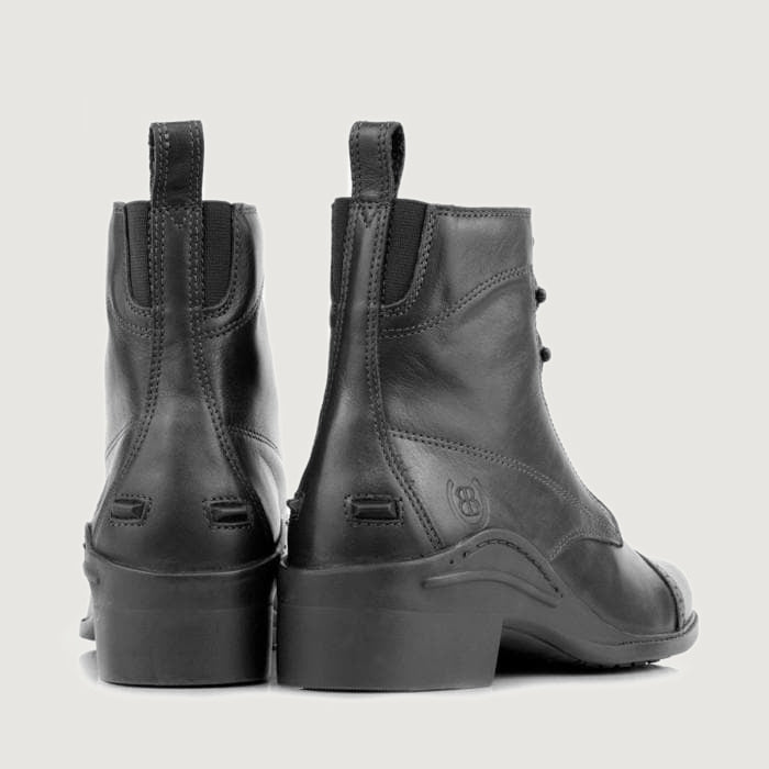 Bareback Windsor jodhpur riding boots in black leather, rear view of the pair