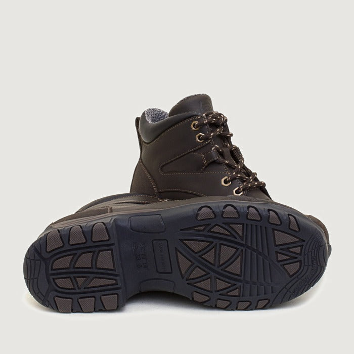 Bareback Blair Storm waterproof boots in brown, close-up of the grip rubber outsole