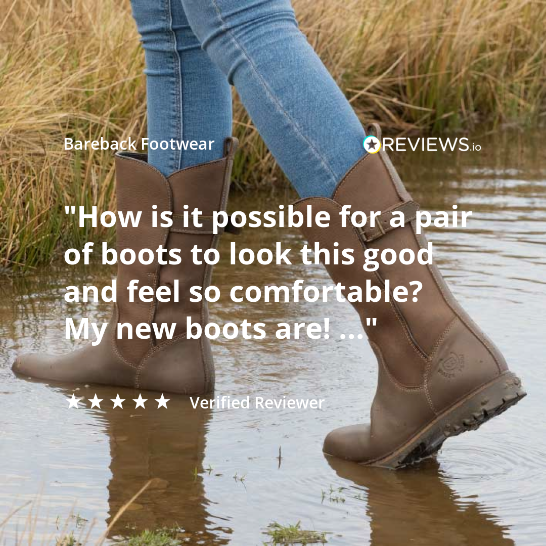 Quebec waterproof country boots in brown leather close-up