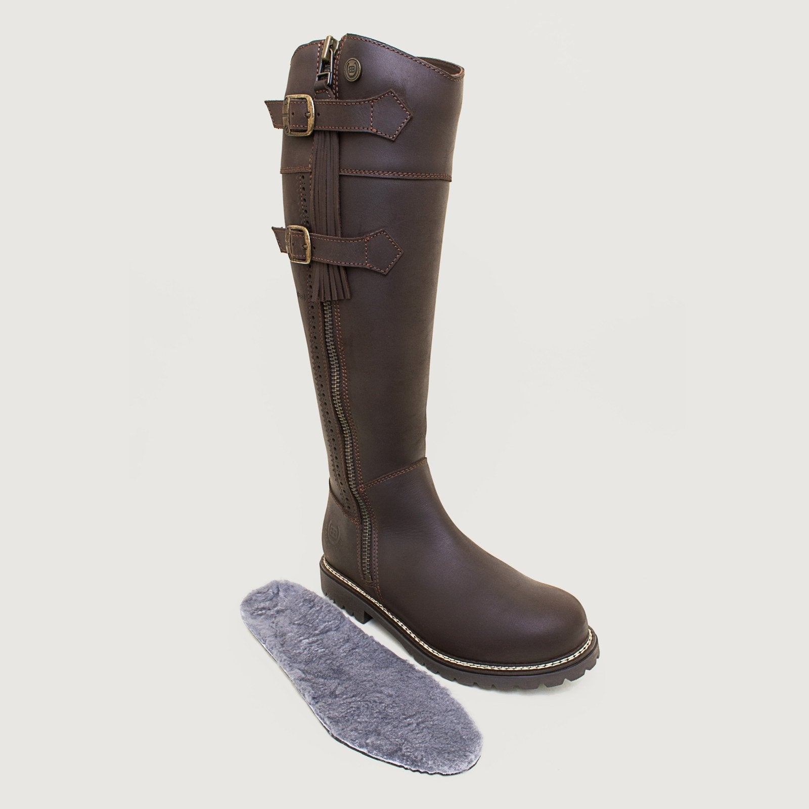 Bareback Hudson Storm waterproof boots in chocolate leather, with the insole placed beside the boot